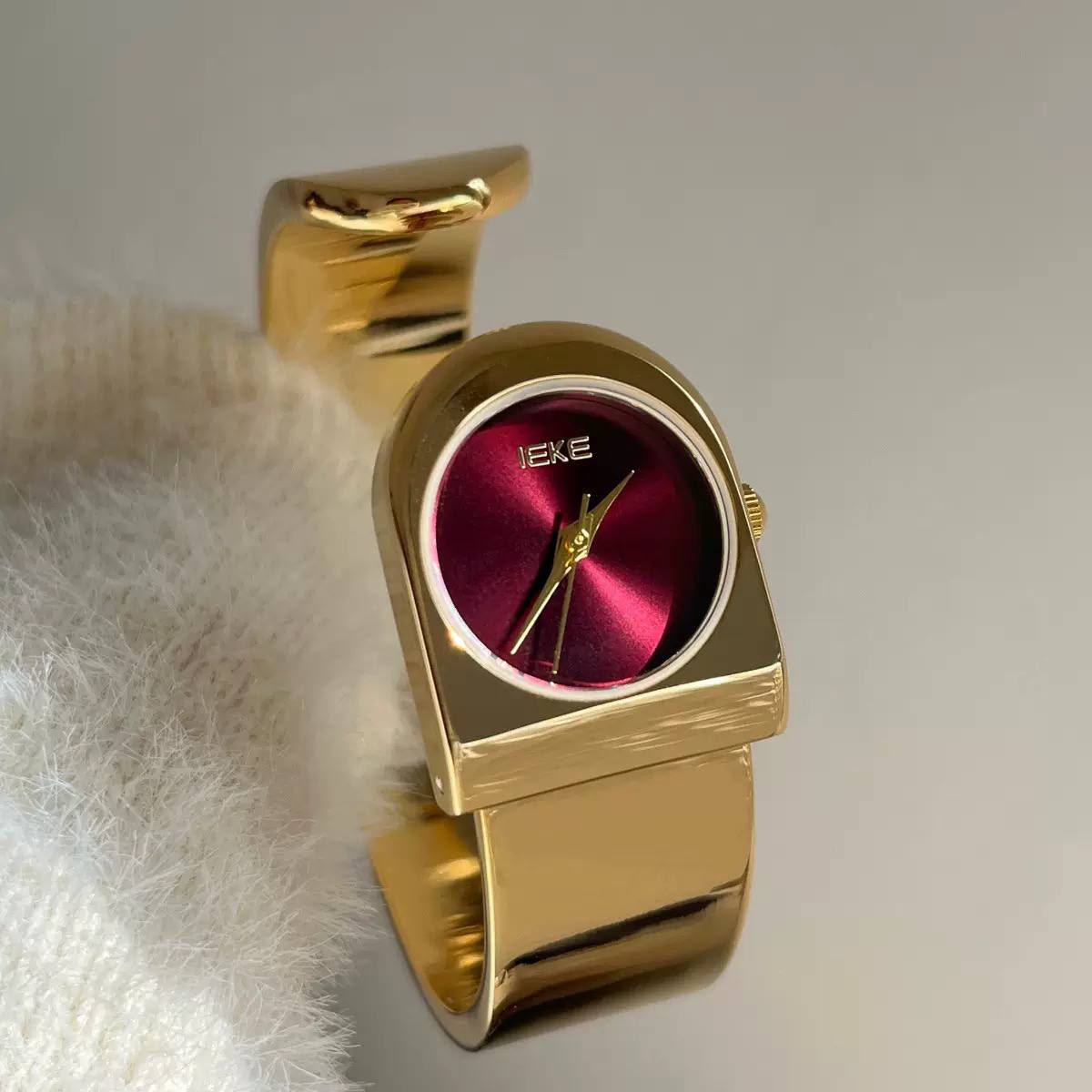 IEKE WATCH